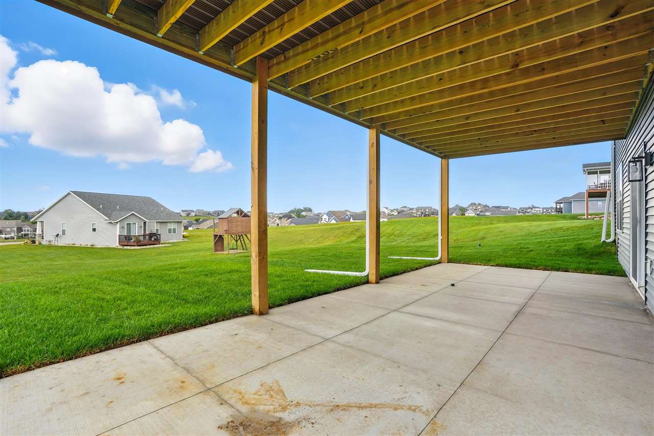Property Photo 43