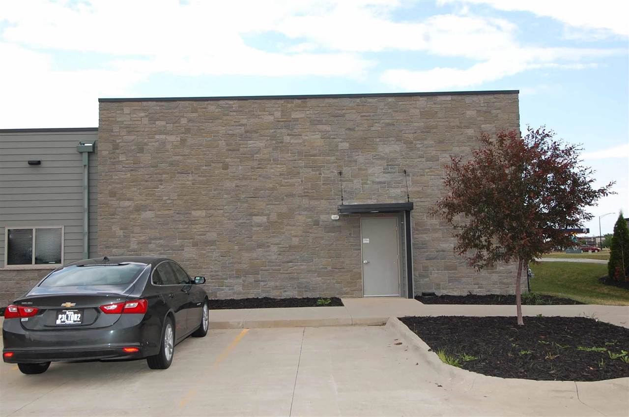740 Community Dr #C IA 52317