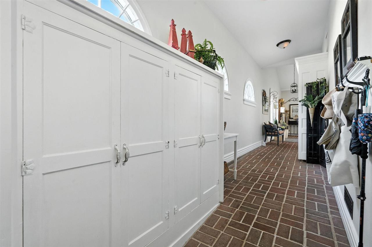 Property Photo 37