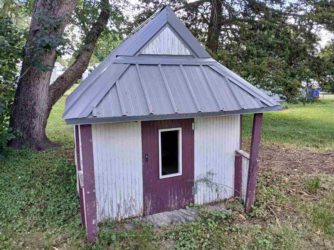 Property Photo 42