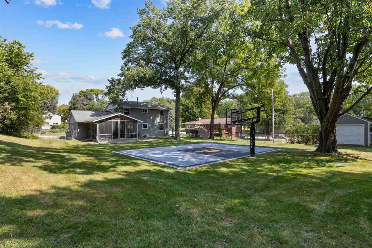 Property Photo 35