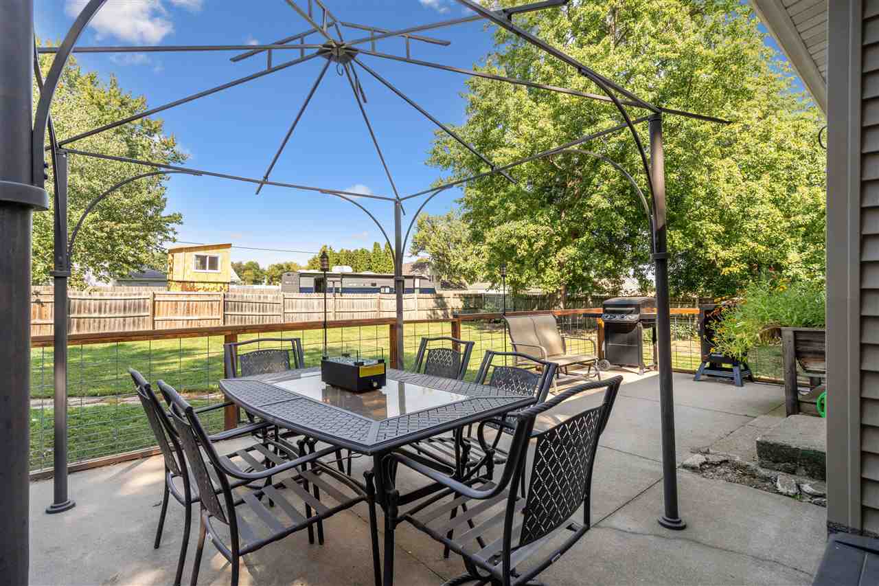 Property Photo 23