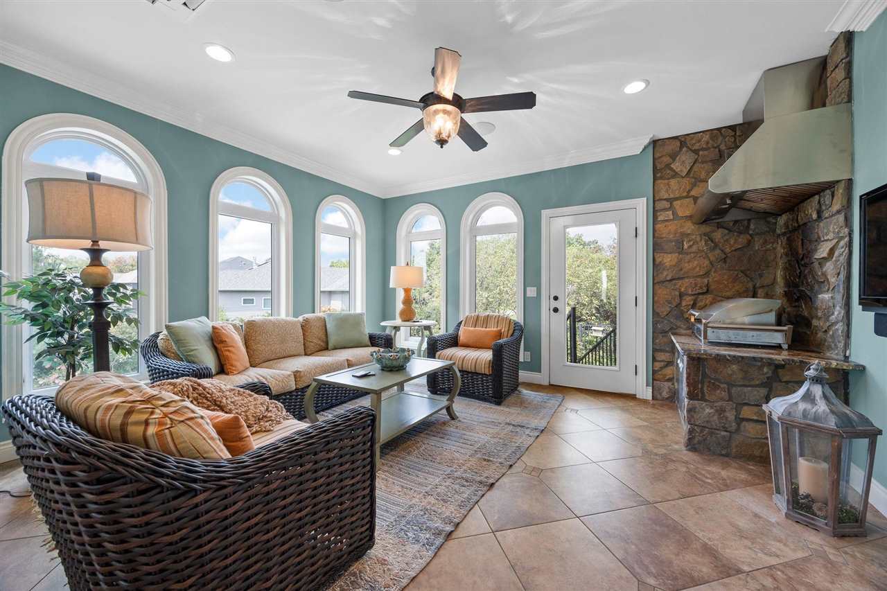 Property Photo 26