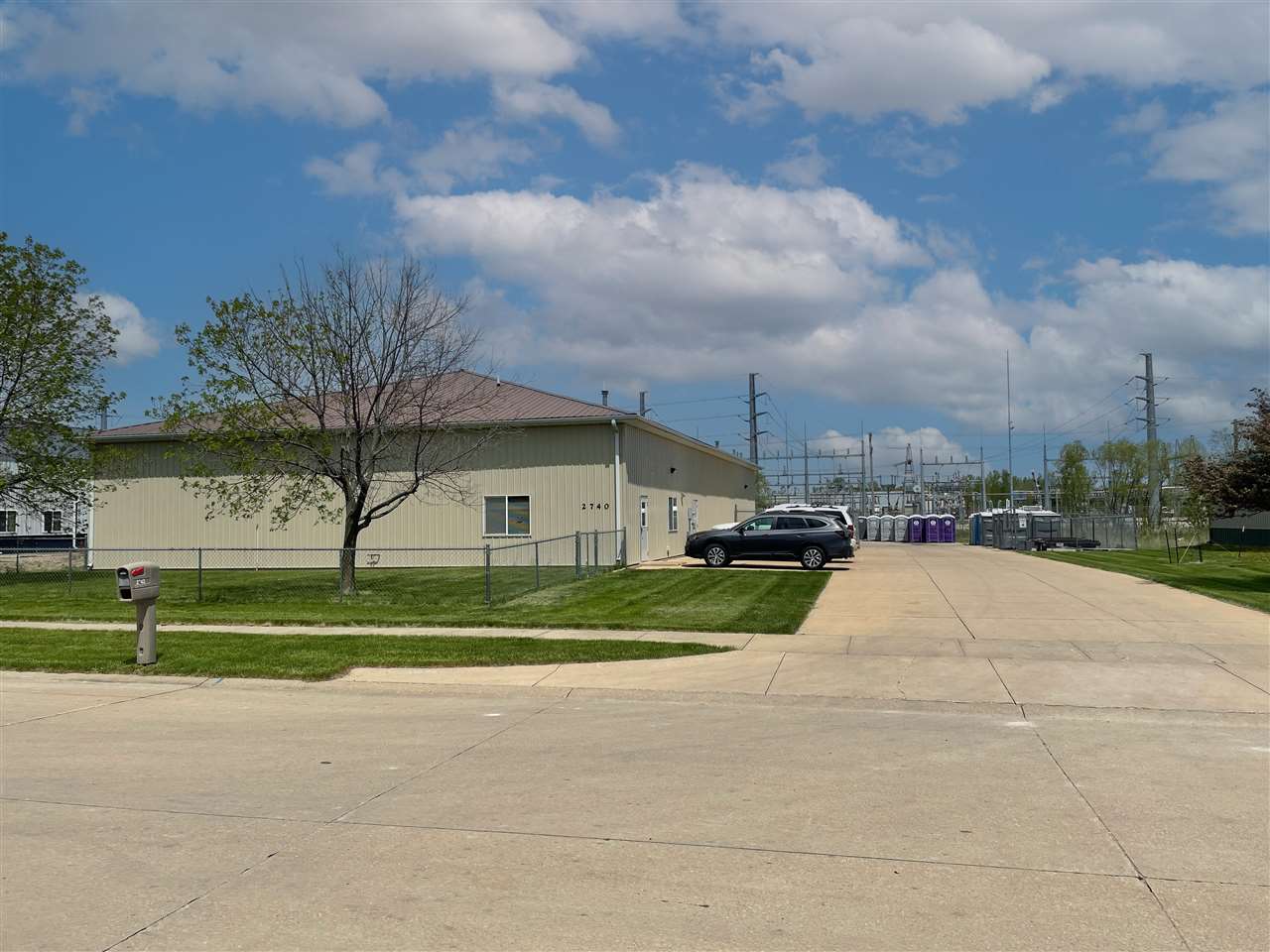 2740 Stonegate Ct Hiawatha IA 52233