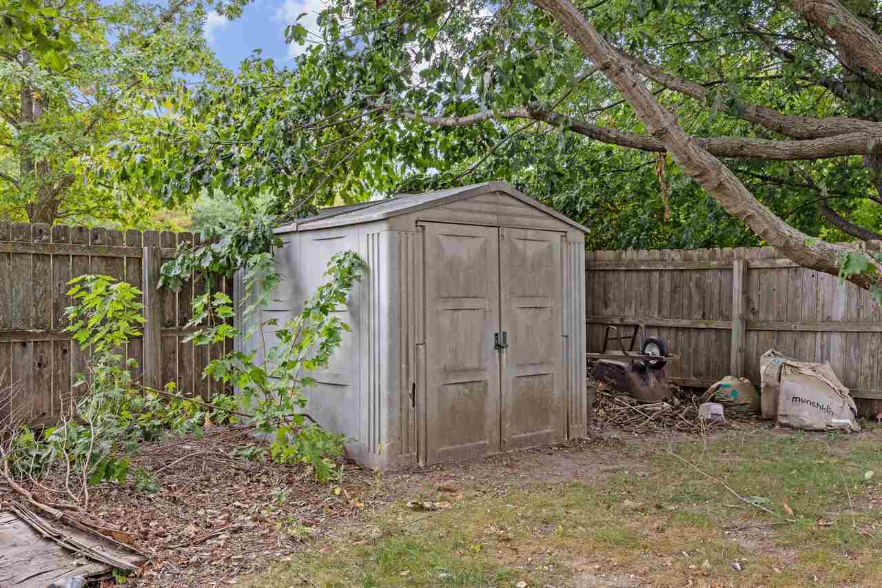 Property Photo 31