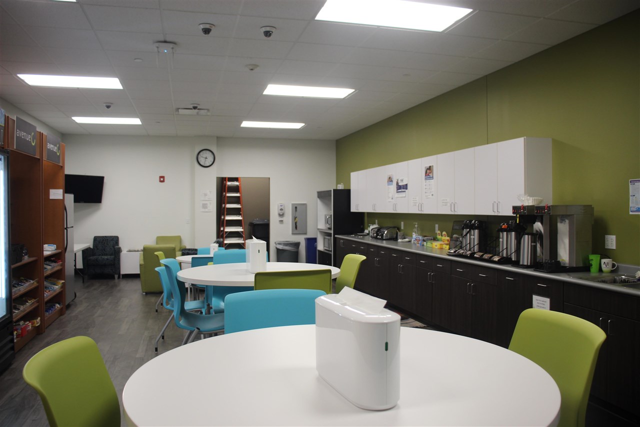 1450 N Center Point Rd Hiawatha IA 52233