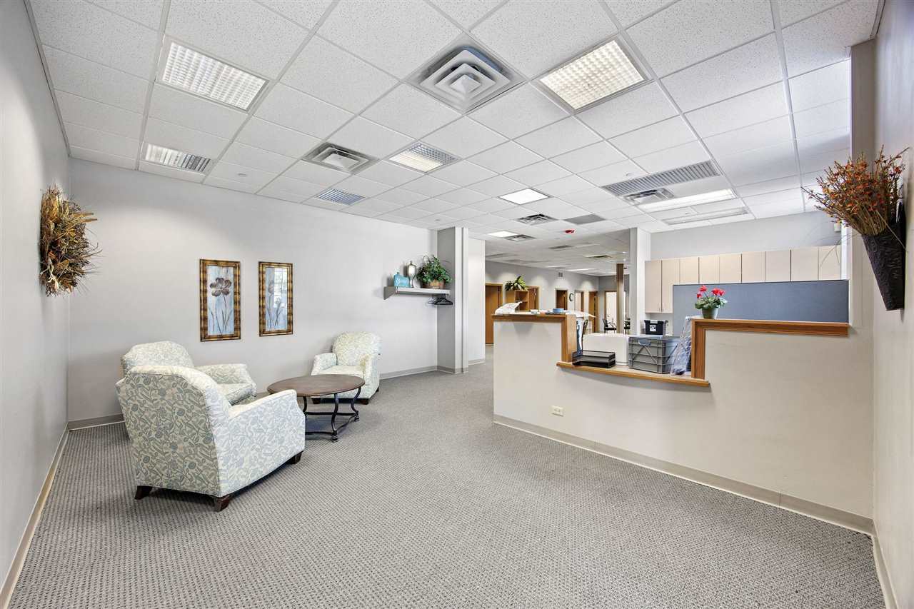 1100 6th St #101 Coralville IA 52241