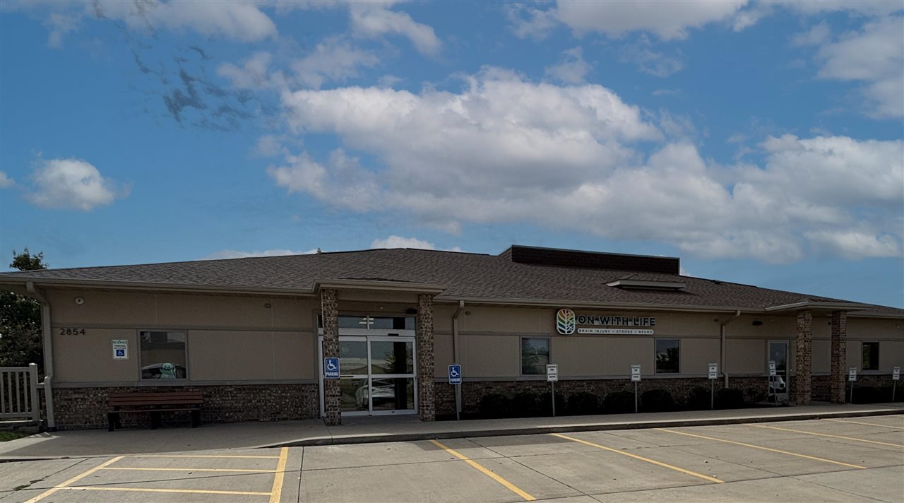 2854 Coral Ct #4A Coralville IA 52241