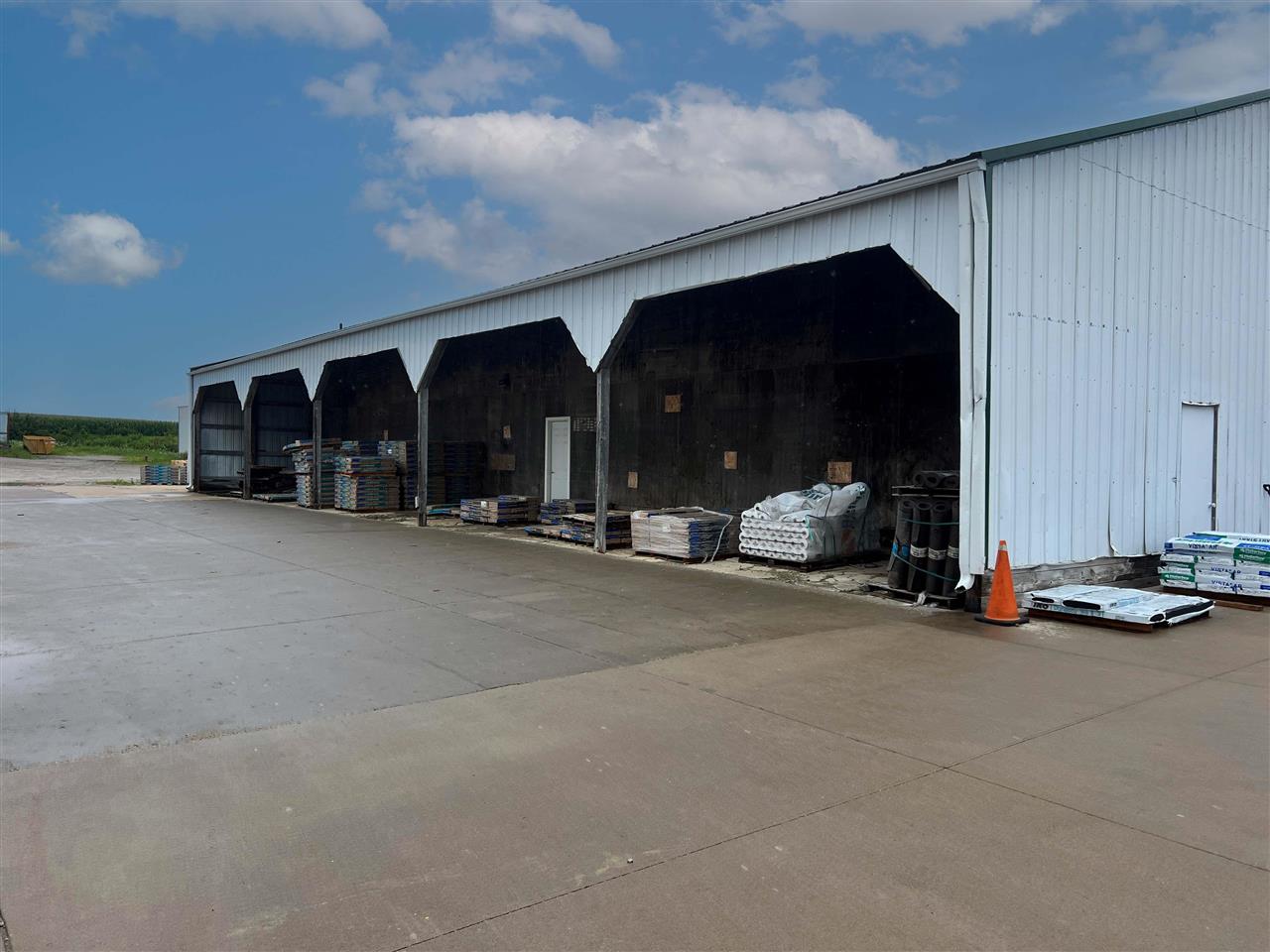 4369 Spencers Grove Rd Walker IA 52352