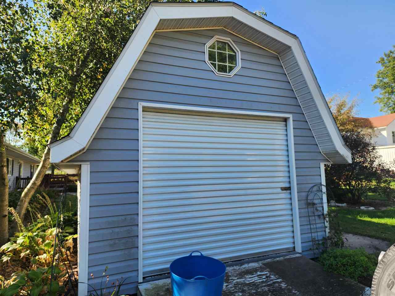 Property Photo 37