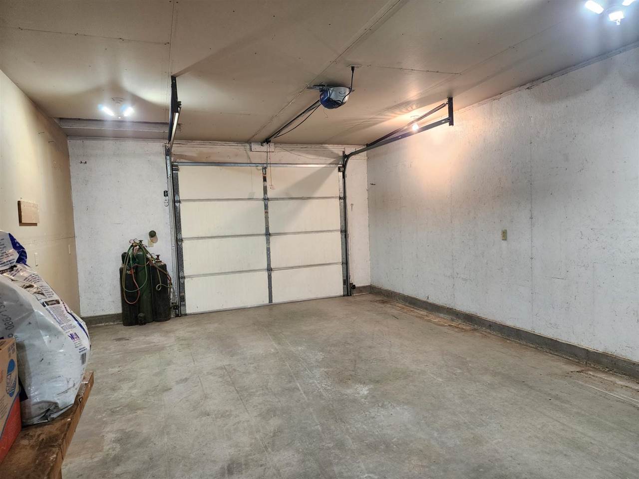 Property Photo 51