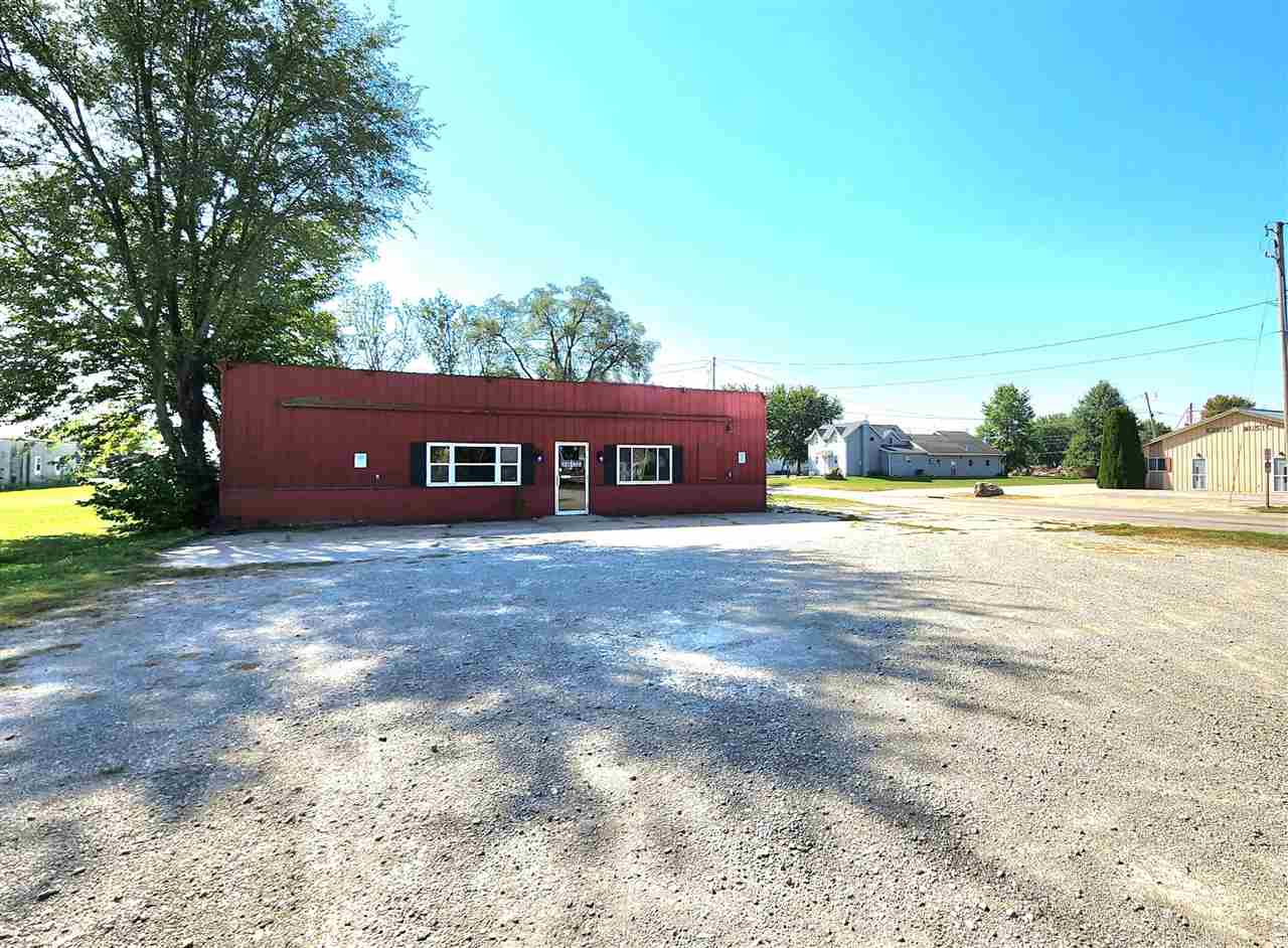 594 Eastern Ave Marengo IA 52301