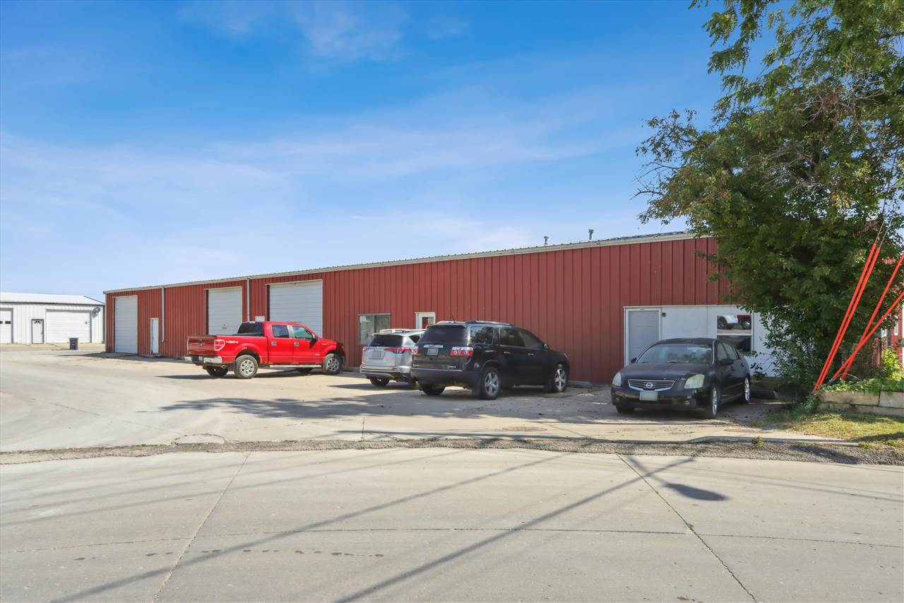 102 Washington Street Williamsburg IA 52361