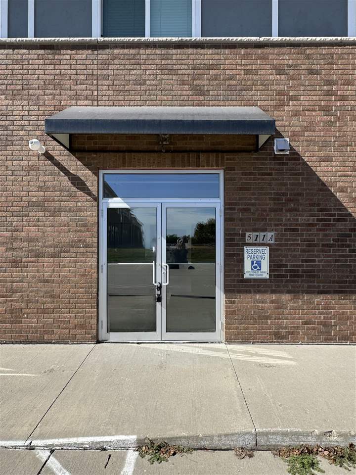 511 State St #A Tiffin IA 52340