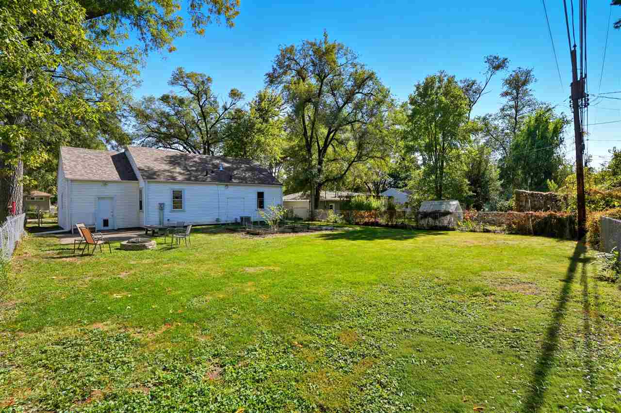 Property Photo 23