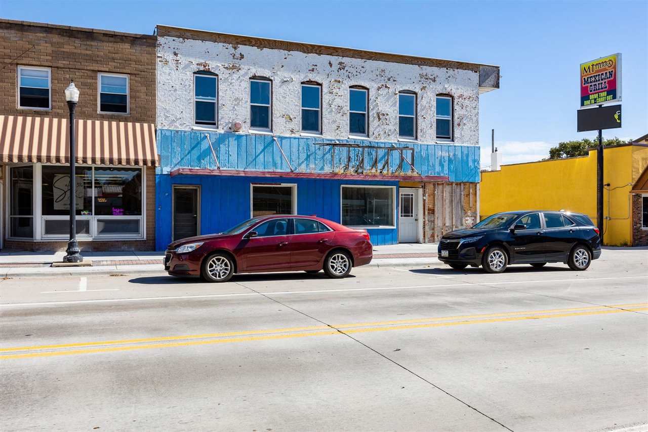 312 Cedar St Tipton IA 52772