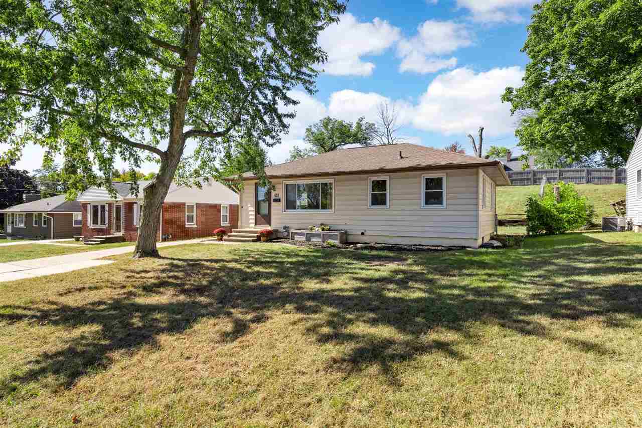 Property Photo 1