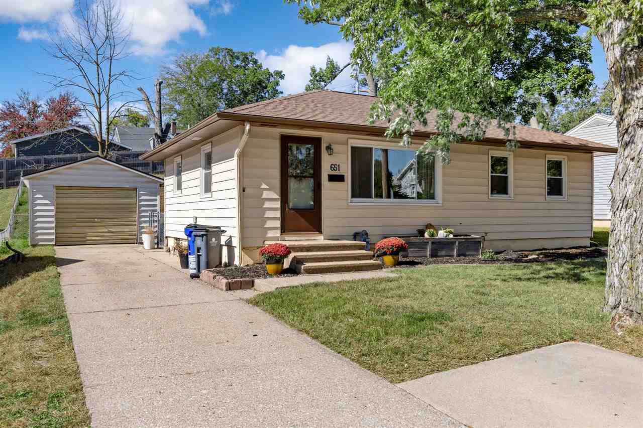 Property Photo 3