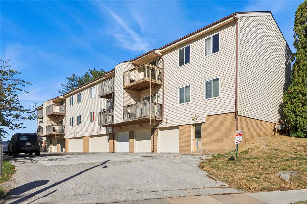 403-461 Westwinds Dr IowaCity IA 52246