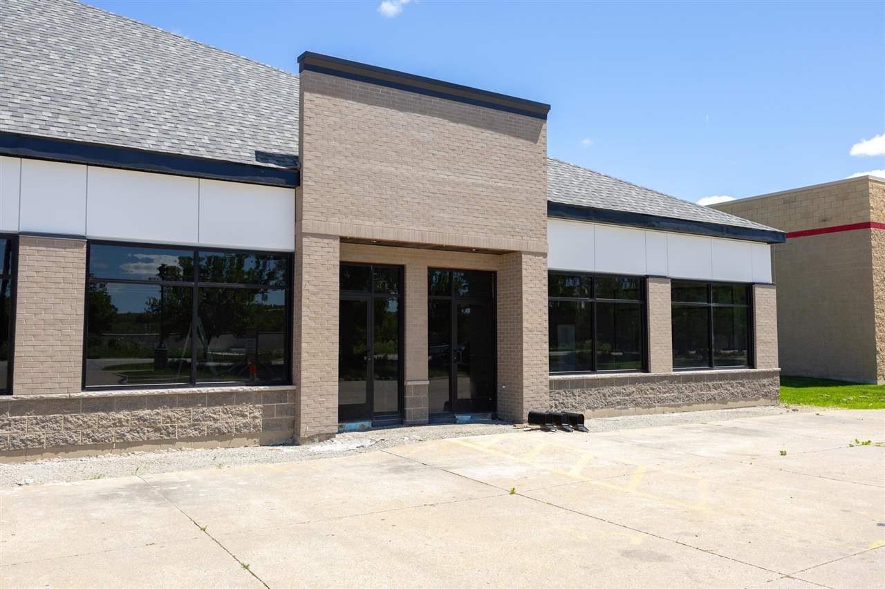 2411 2nd St #3 Coralville IA 52241