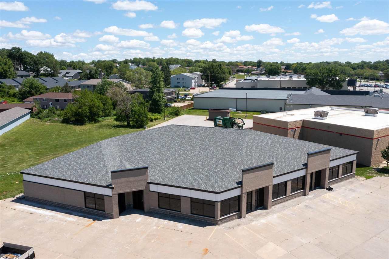 2411 2nd St #1-3 Coralville IA 52241