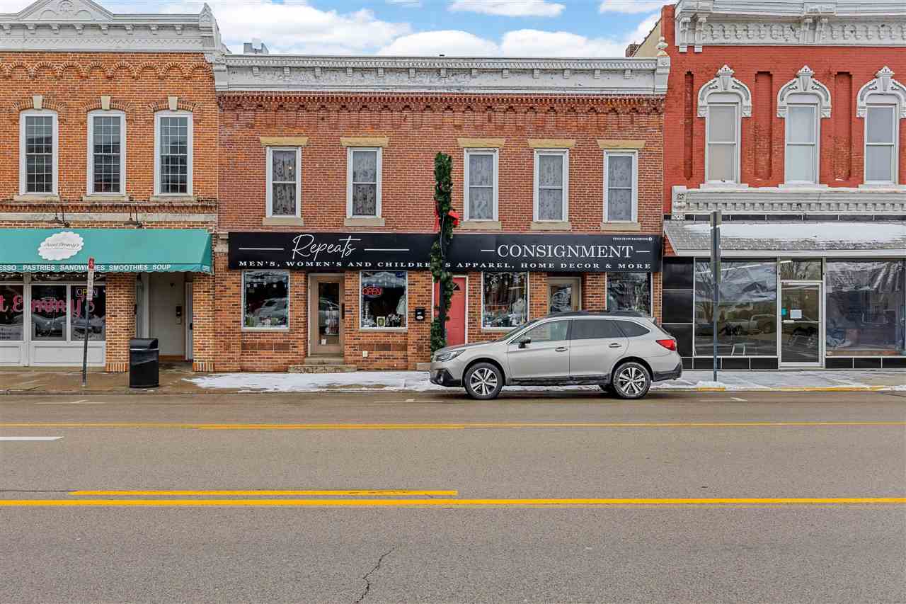 118 N Franklin St Manchester IA 52057