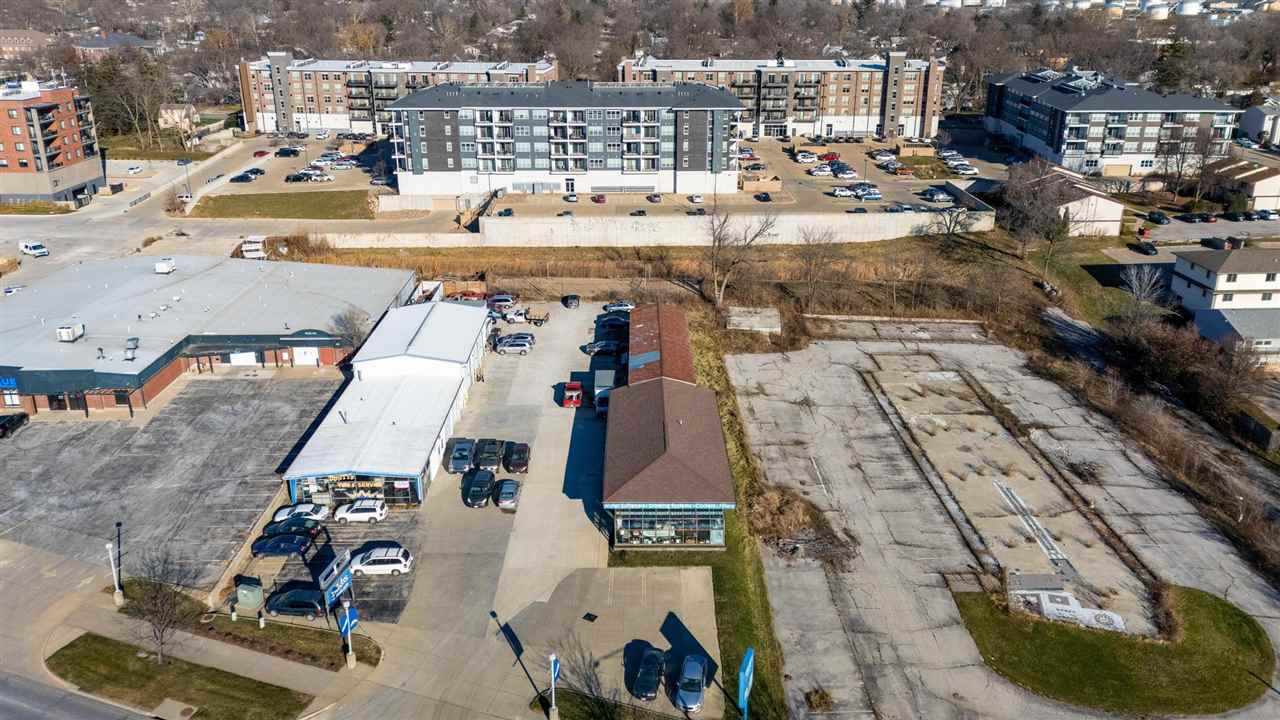 711 2nd St Coralville IA 52241