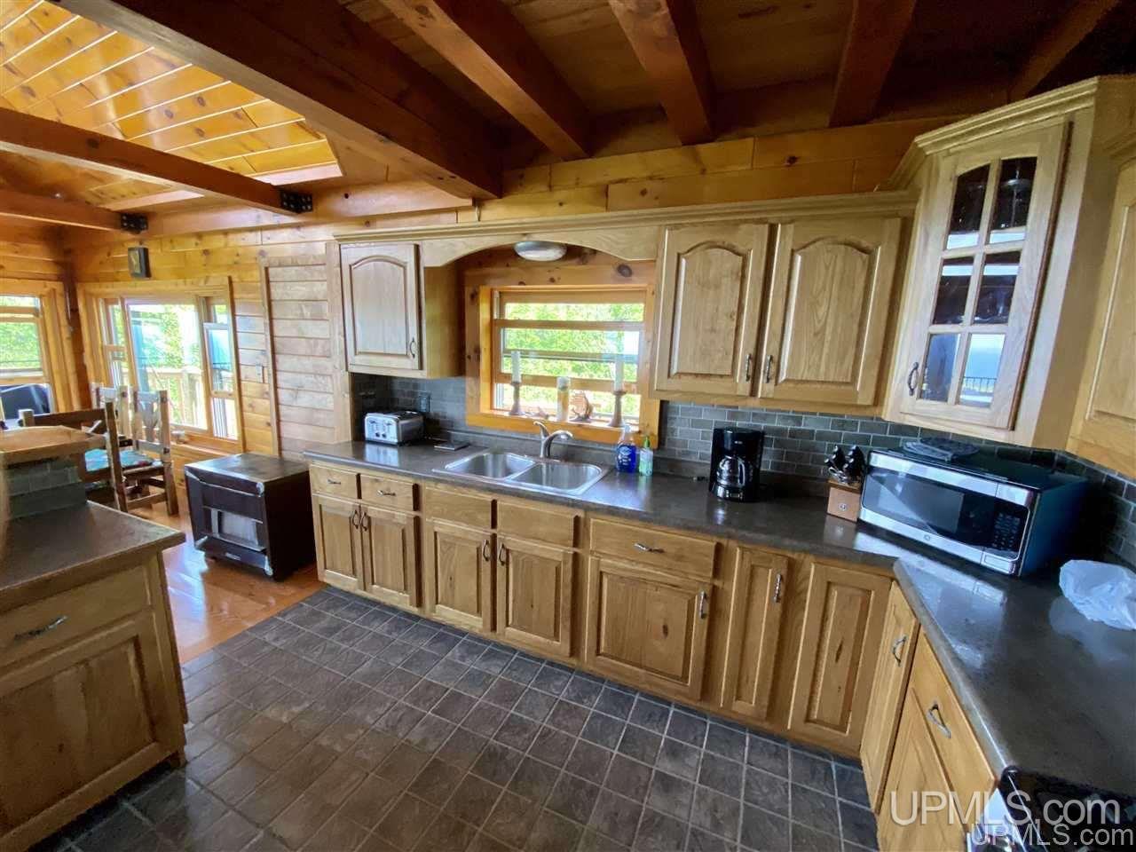 13491 Brockway Mountain Dr