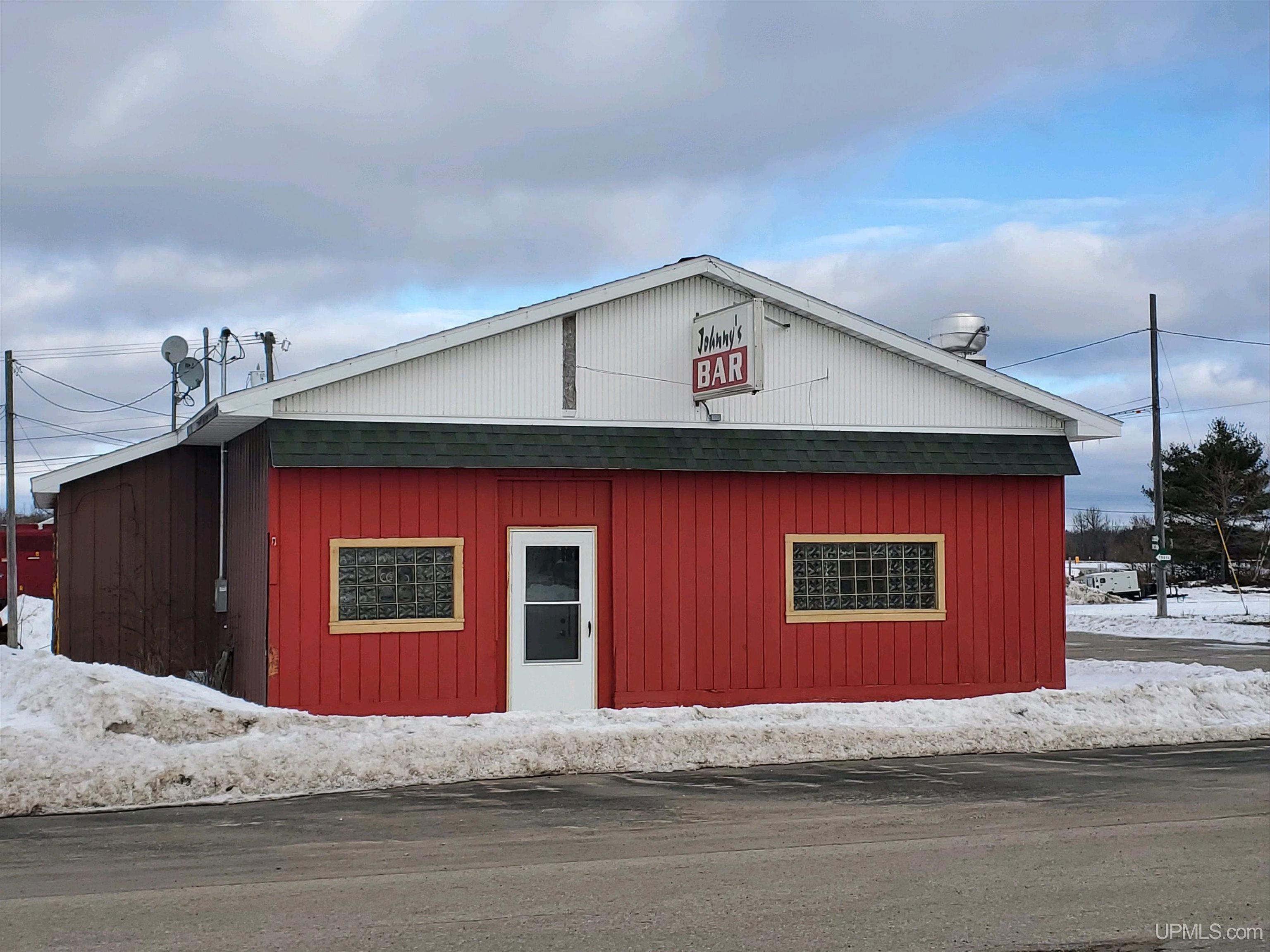 121 E HELEN, NEWBERRY, MI 49868