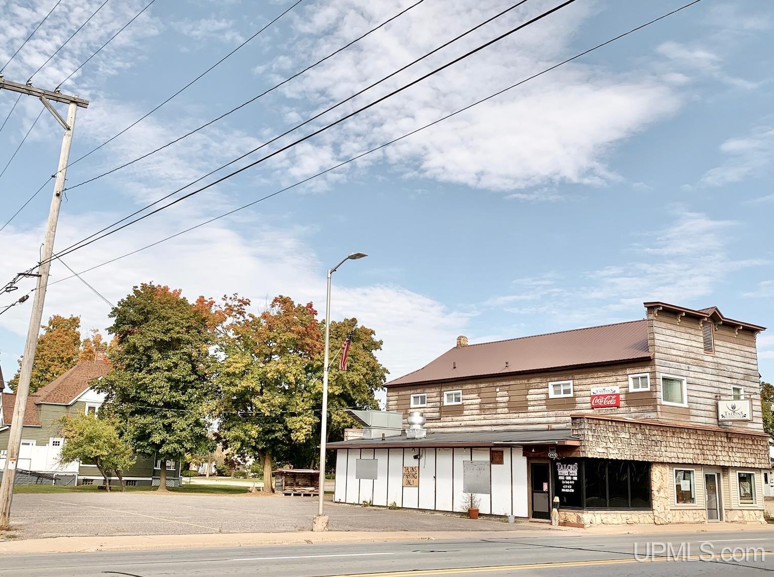 512 E 7th Norway, MI 49870 MLS 10073100