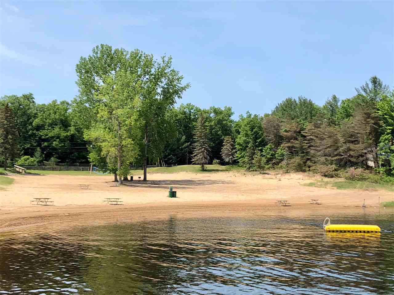 6710 N FOREST LAKE DR, ALGER, MI 48610