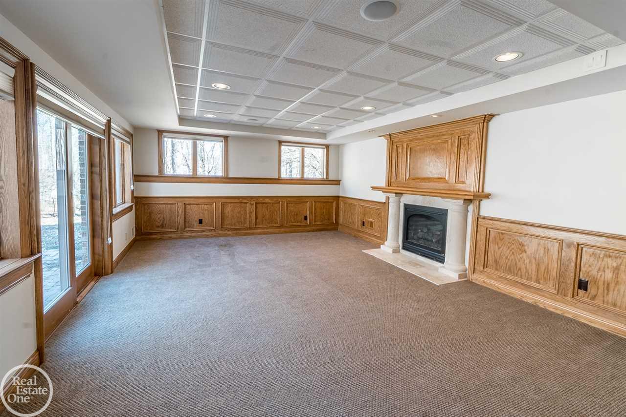 1553 Scenic Hollow Rochester Hills Mi 48306 Mirealsource Com