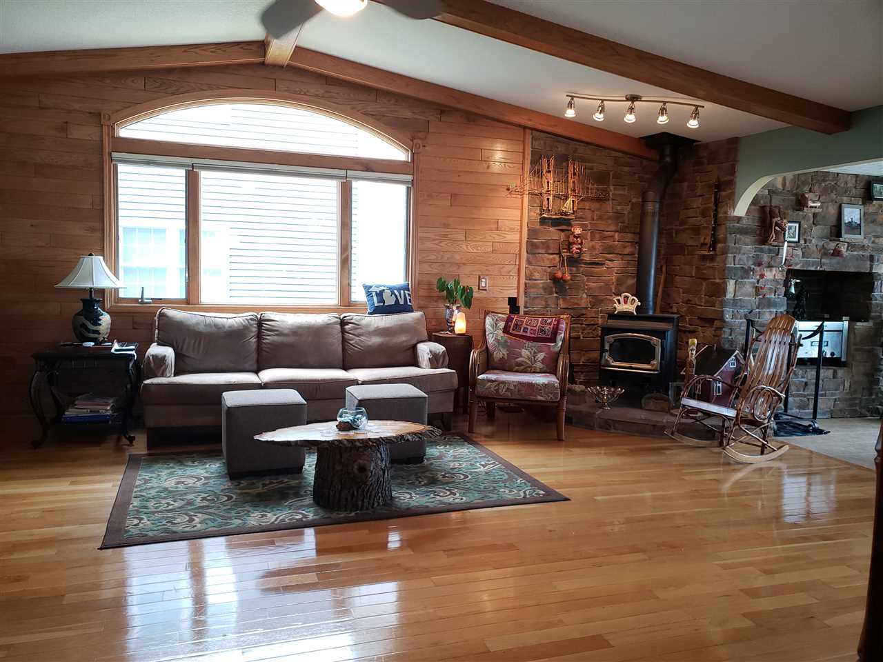 104 LITTLE KILLARNEY BEACH, BAY CITY, MI 48706