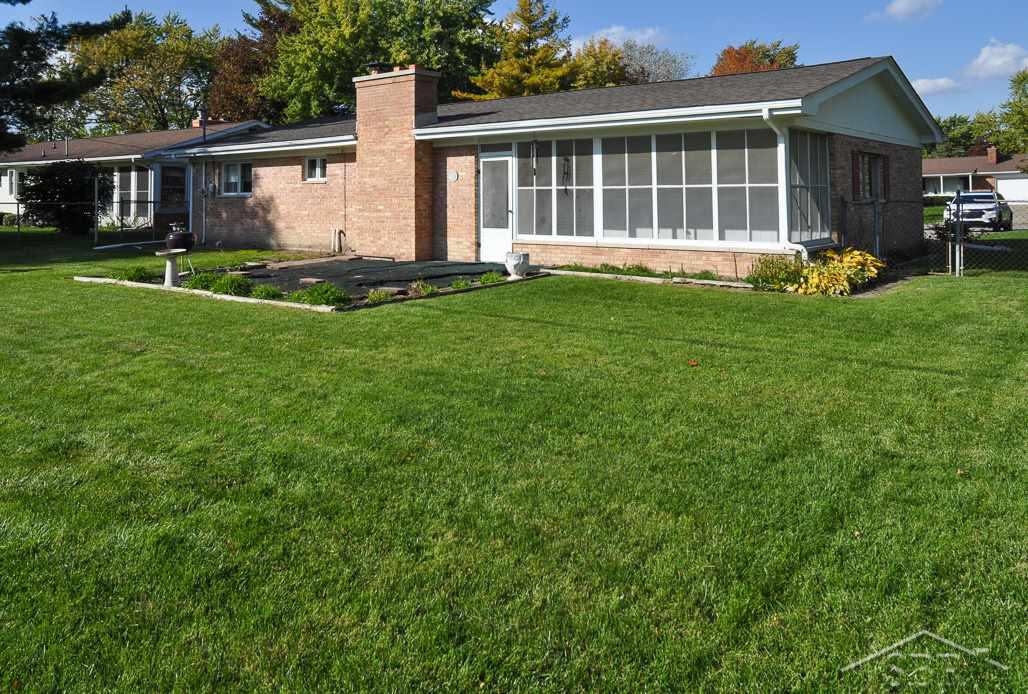 4301 Beckett Place Saginaw Mi 48603 Homesofsaginaw Com