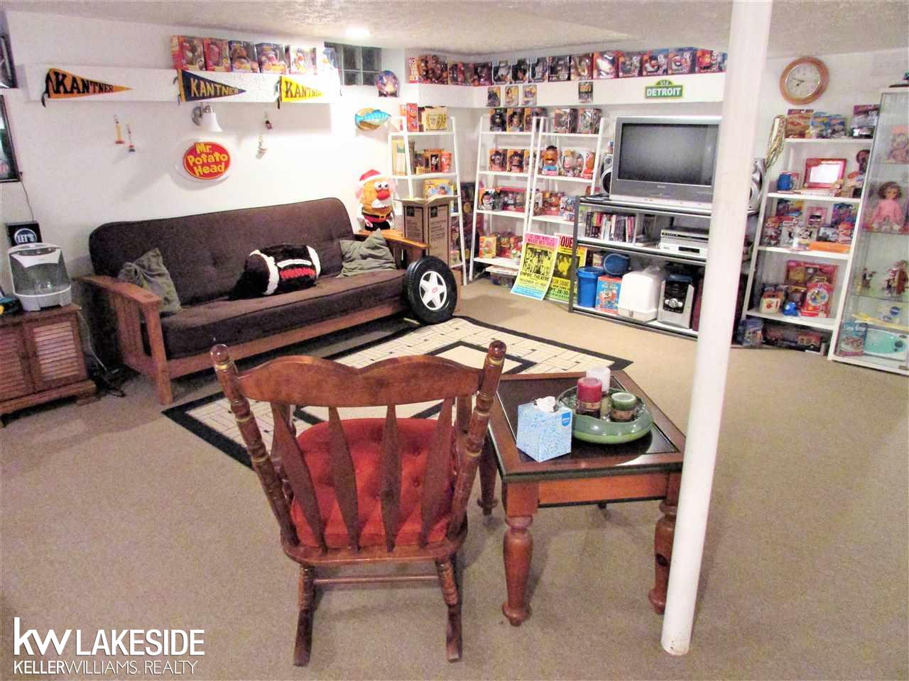 22063 Pleasant Eastpointe Mi 48021 Mls 50000633 Rooms