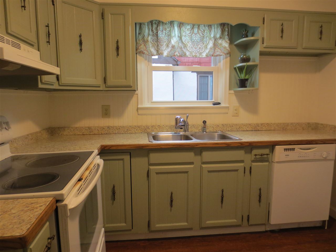 2025 Pierce St Flint Mi 48503 Hg Realtor Com