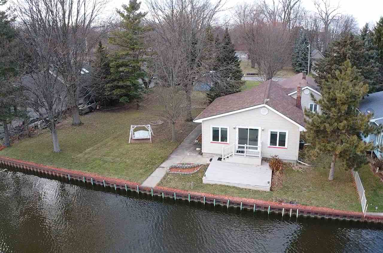 319 RIVER RD., BAY CITY, MI 48706