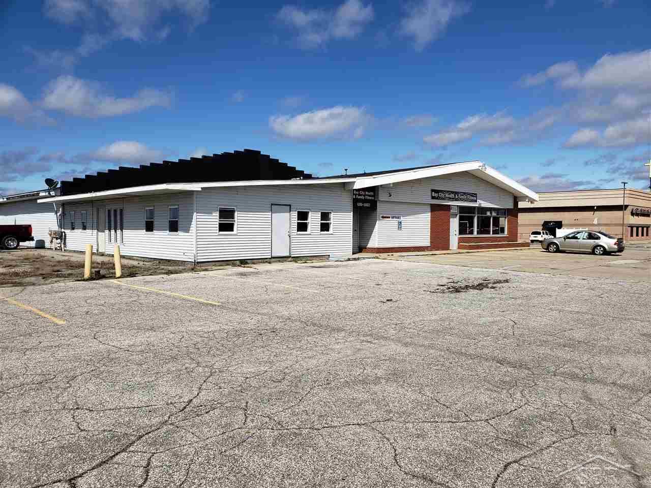 2515 E WILDER, BAY CITY, MI 48706