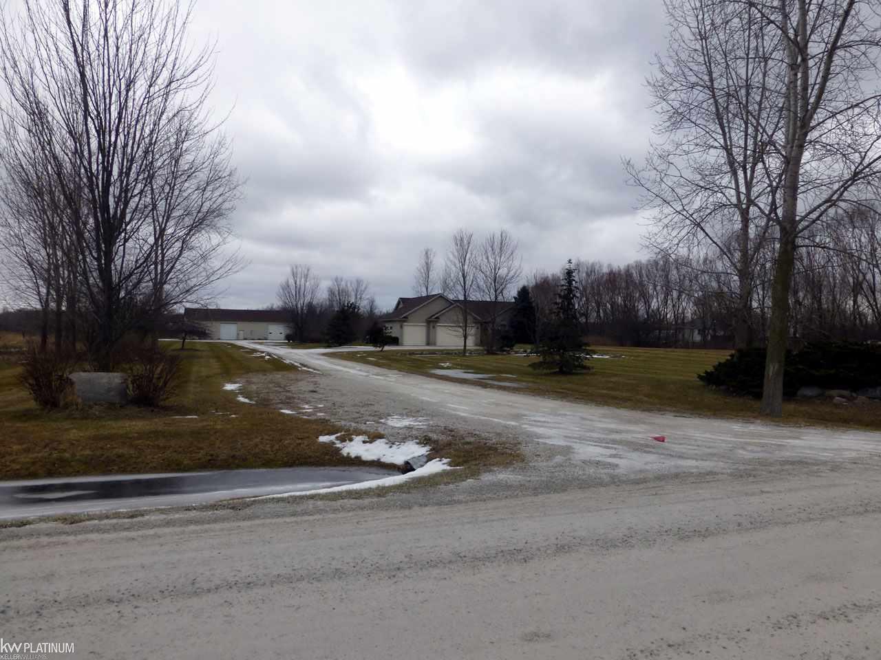 5144 BOOTH RD, EAST CHINA, MI 48054