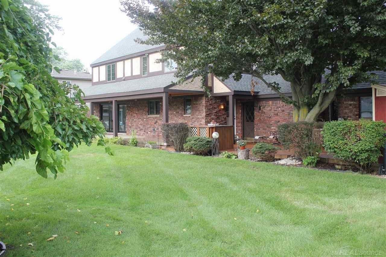 38007 LAKESHORE, HARRISON TWP, MI 48045