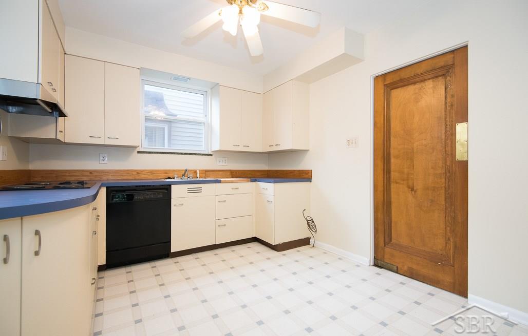 2203 Adams Blvd Saginaw Mi 48602 Homesofsaginaw Com
