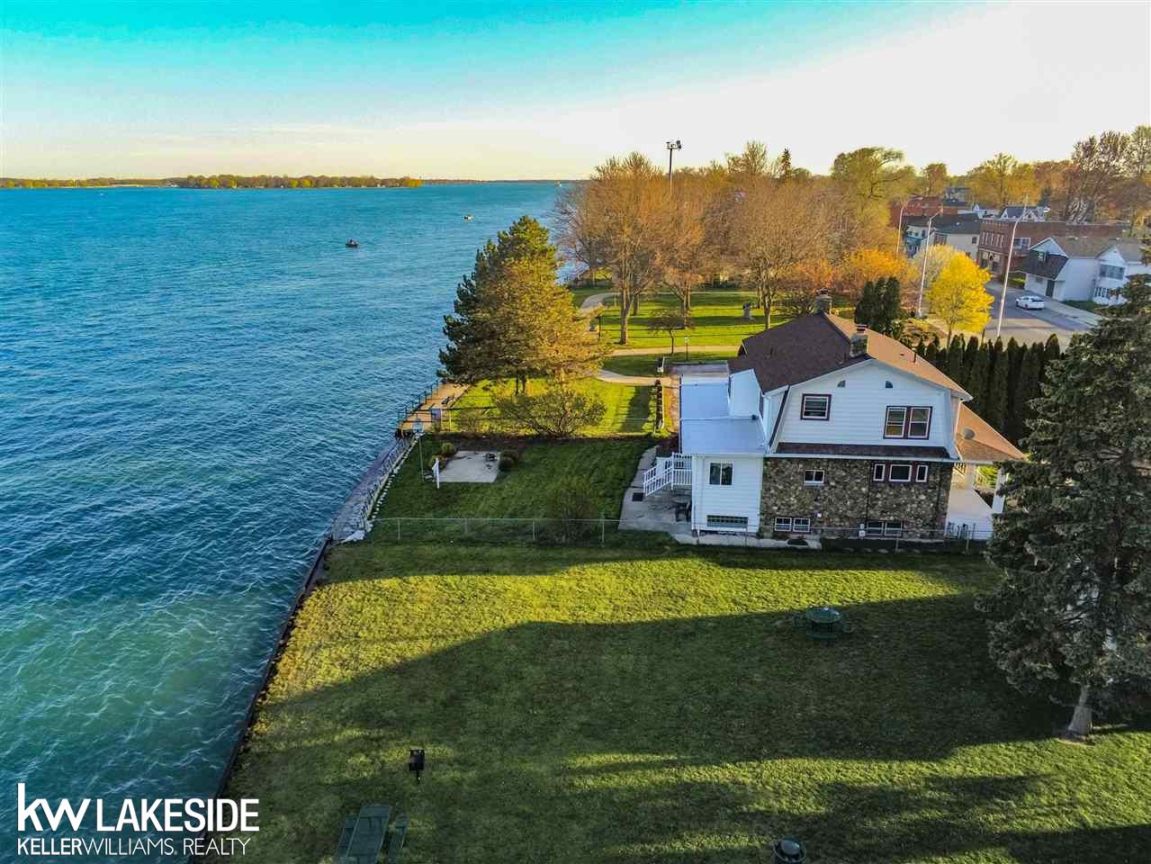 108 N WATER ST, MARINE CITY, MI 48039