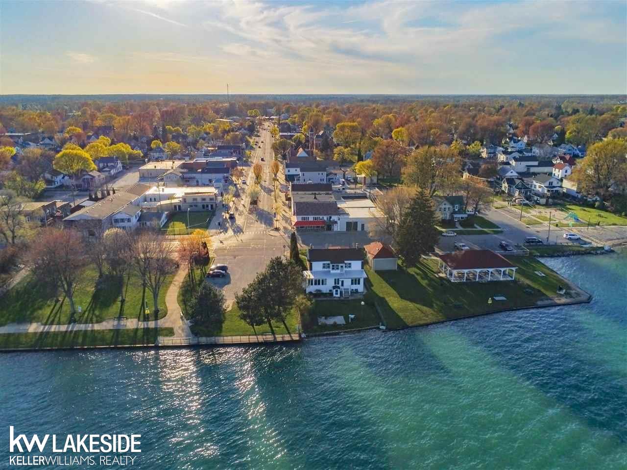 108 N WATER ST, MARINE CITY, MI 48039