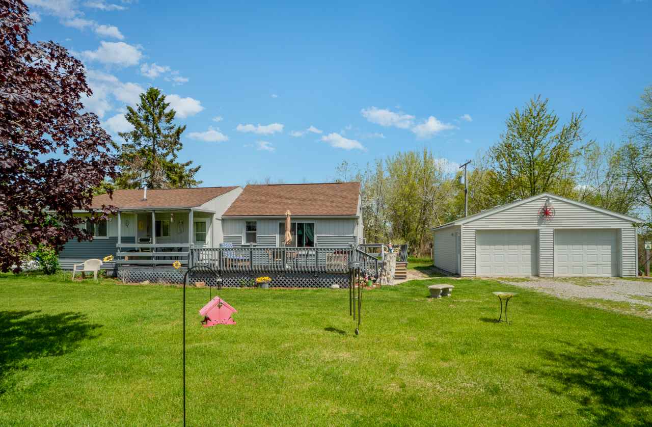 9518 OLD STATE RD., FAIRGROVE, MI 48733