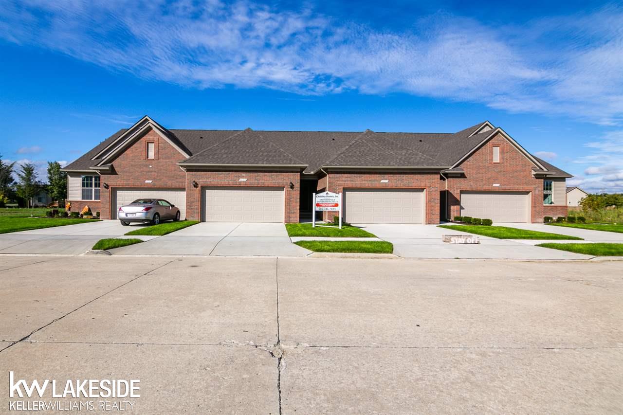 Chesterfield Township Condos for Sale: Chesterfield Twp Michigan