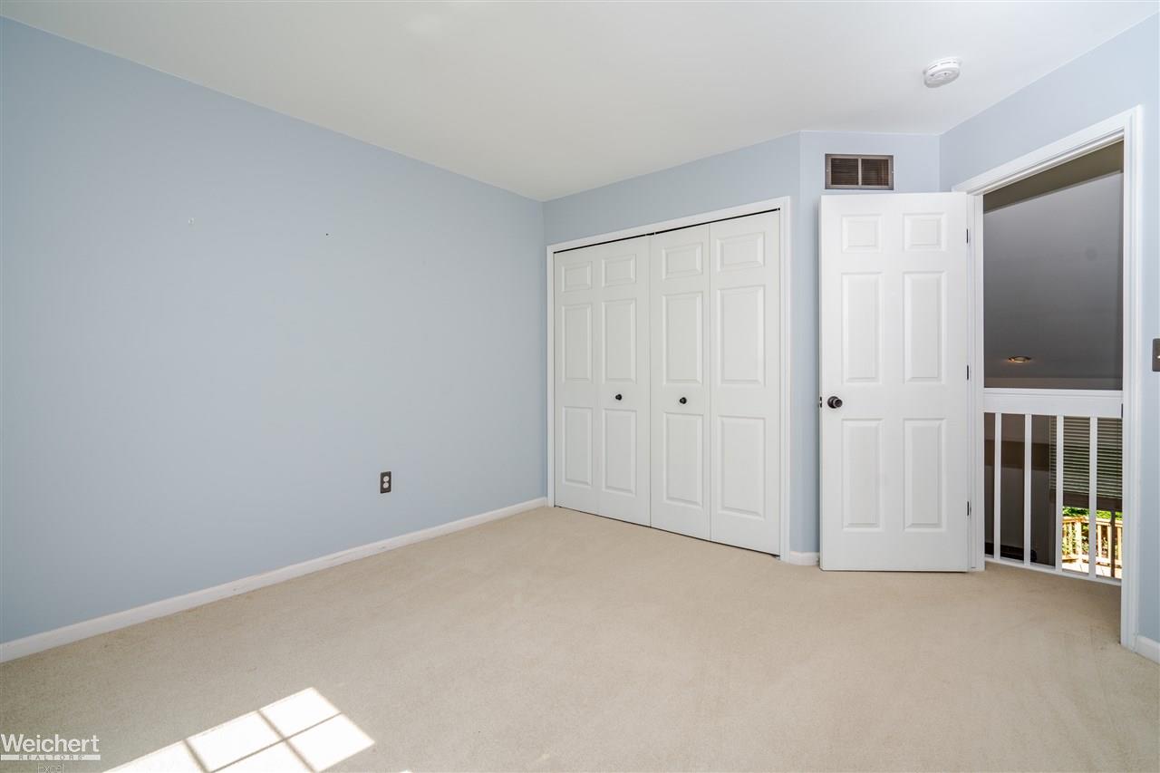52701 Paint Creek Macomb Mi 48042 Mls 50014759 Rooms Realty