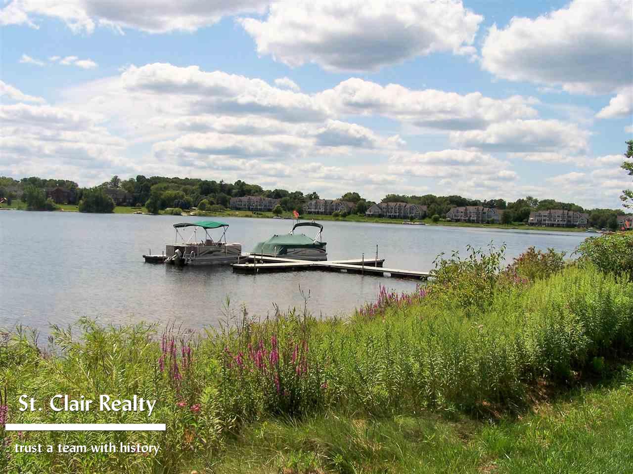 26054 ISLAND LAKE DR, NOVI, MI 48374