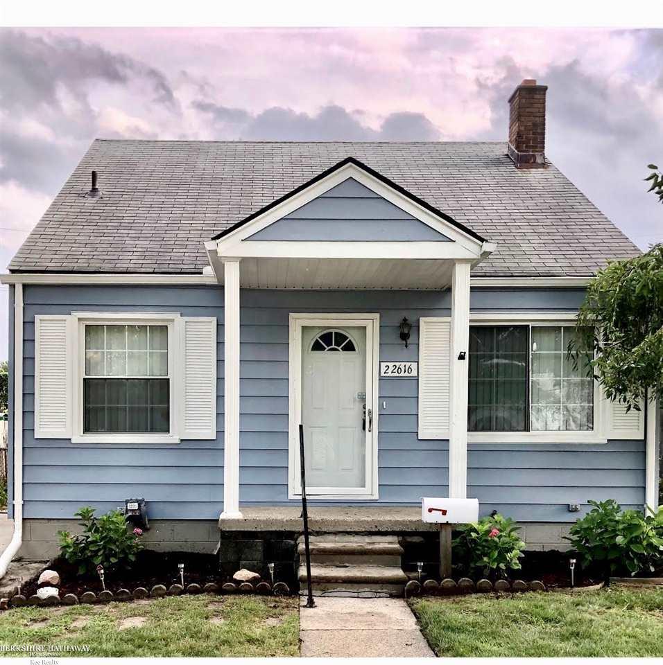 Saint Clair Shores MI Homes for Sale in 48080