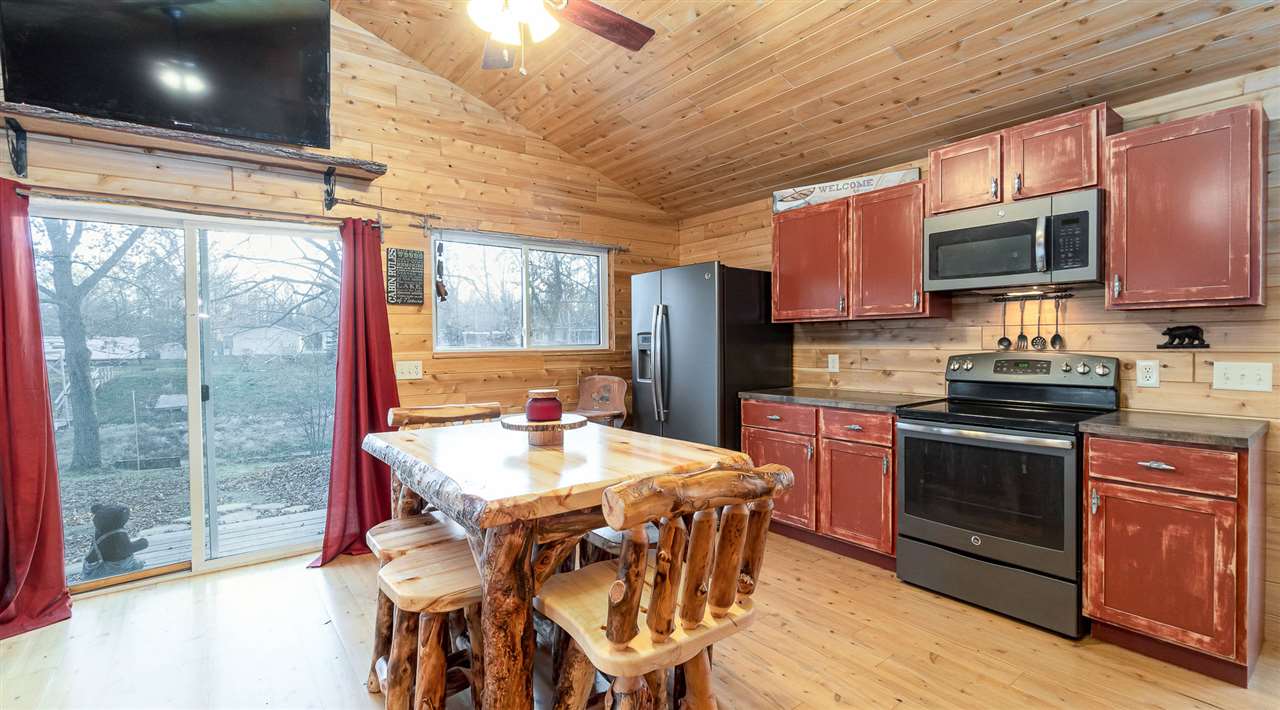 4612 MOHAWK TRL, GLADWIN, MI 48624