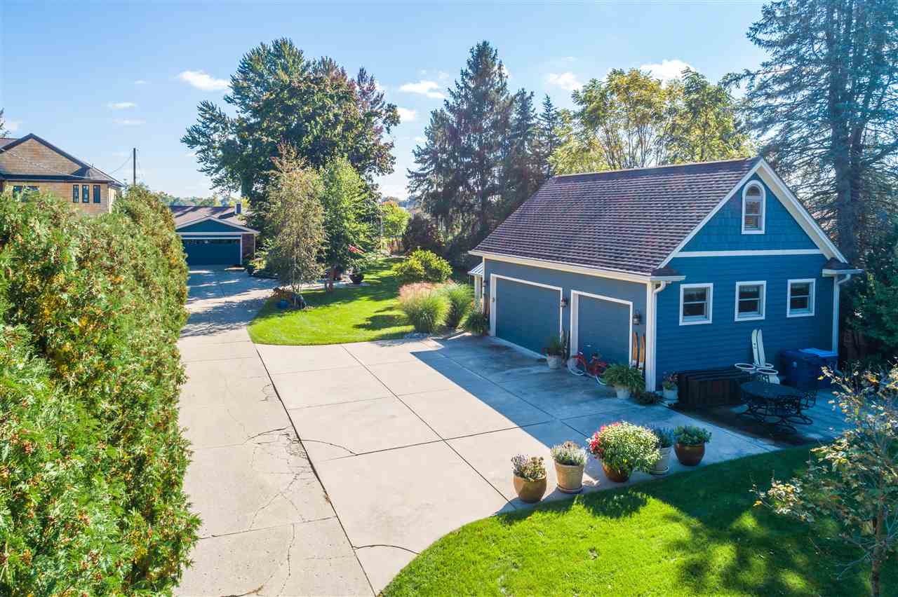14181 SWANEE BEACH, FENTON, MI 48430